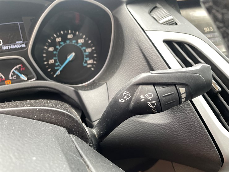 #505-•-2014-ford-focus-se-(has-wi-rebuilt-title)-image-59