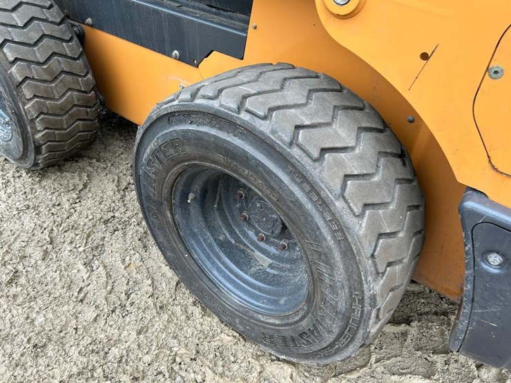 2017-case-sr270b-image-15