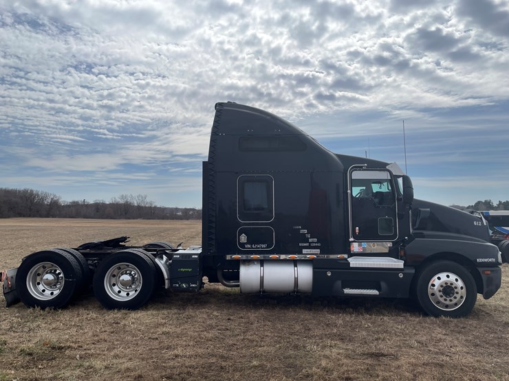 2006-caterpillar-c15-image-4