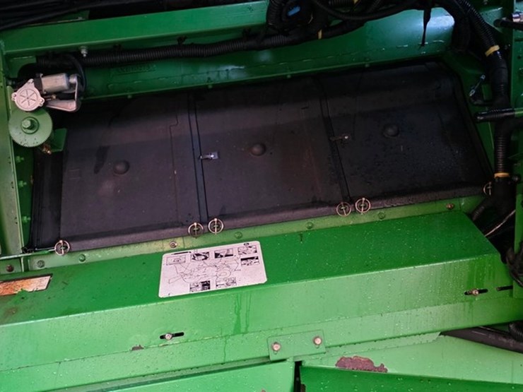 2013-john-deere-s680-image-52