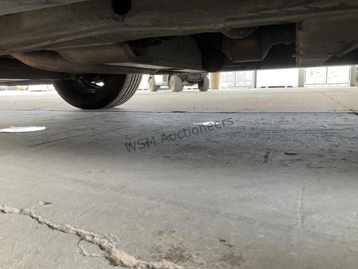 2012-chevrolet-tahoe-image-26