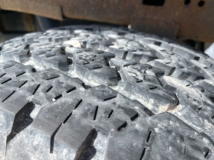 2016-dodge-2500-image-29