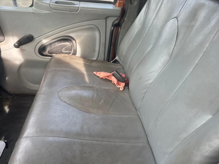 2006-international-durastar-4400-image-27