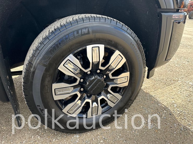 2024-gmc-sierra-2500-image-5