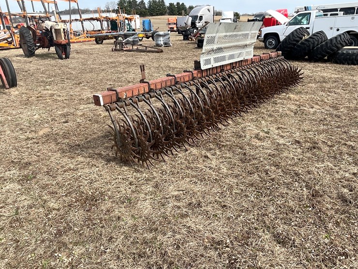 #210-•-m-&-w-3-point-rotary-hoe-image-7