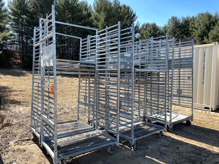 #3965-•-(6)-metal-greenhouse-rolling-racks-image-1