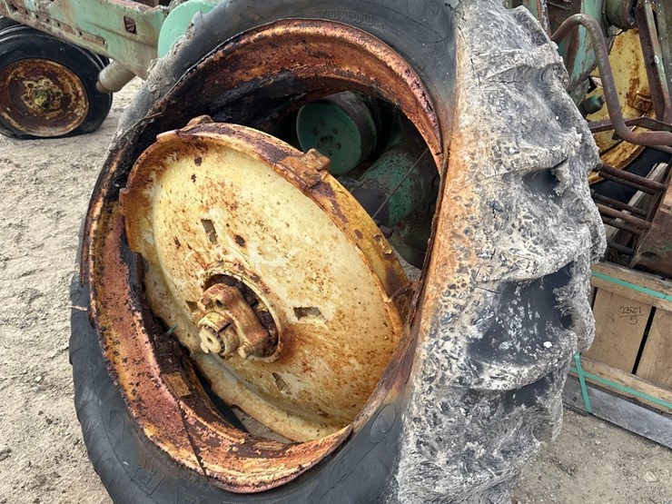 john-deere-a-image-8