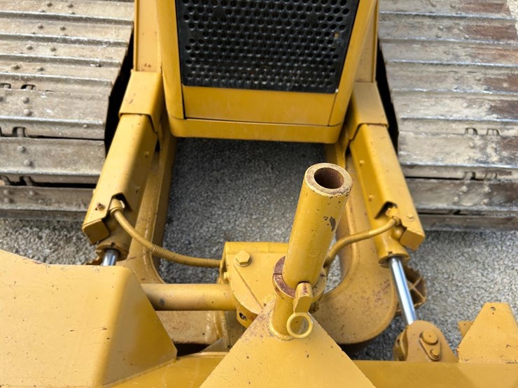 caterpillar-d5-image-10