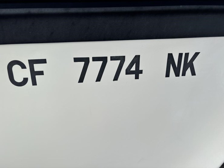 1995-unknown-trailer-image-29