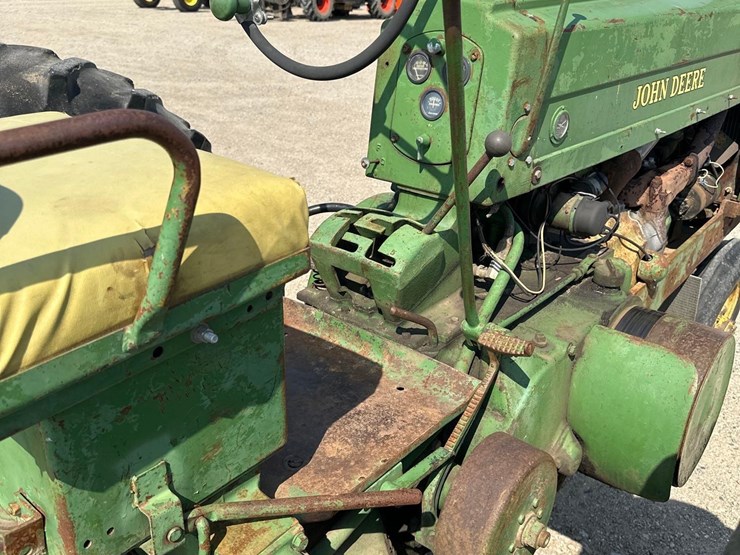 john-deere-60-image-12