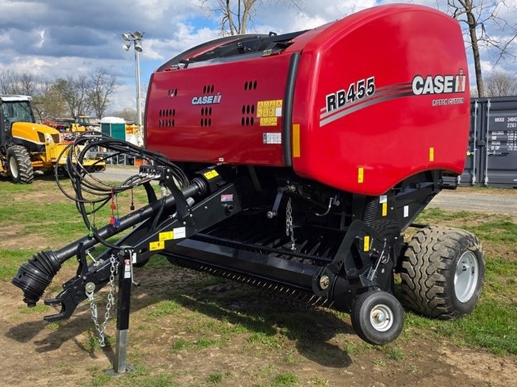2023-case-ih-rb455-image-2