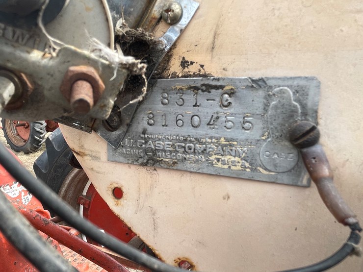#175-•-case-830-diesel-tractor-image-56