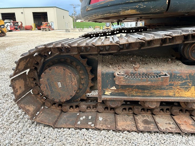 hyundai-hx145-lcr-image-10