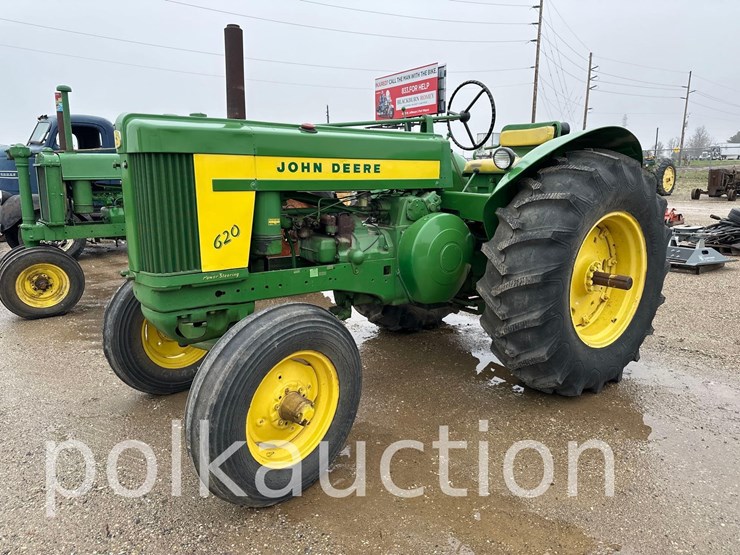 john-deere-620-image-1