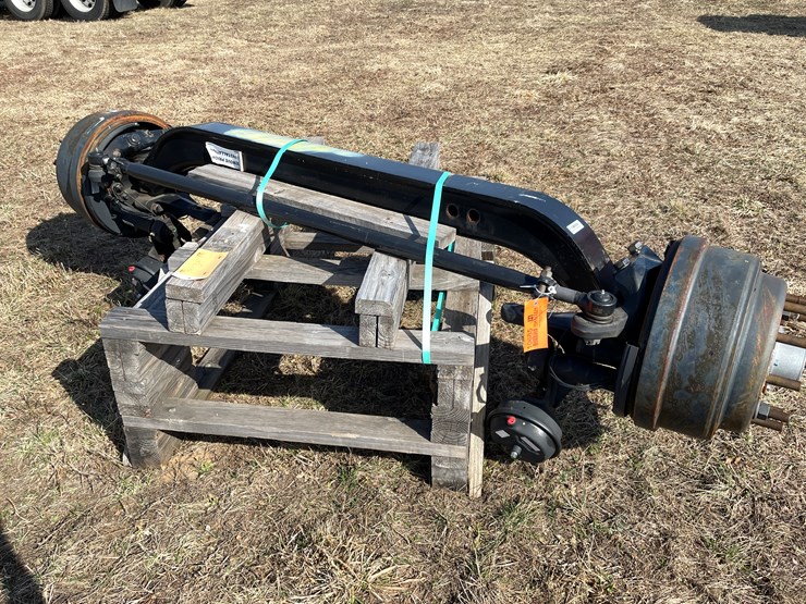 #10685-•-hendrickson-semi-truck-steer-axle-image-3