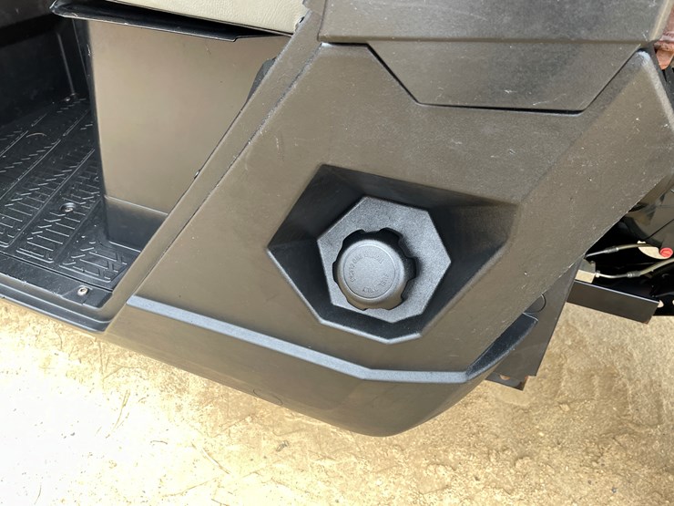 #600-•-2020-polaris-gravely-atlas-jsv-job-site-crew-cab-utv-(sells-with-bill-of-sale-only)-image-32