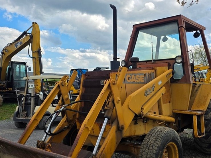 1990-case-480f-image-7