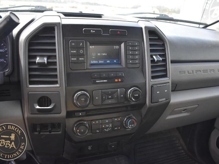 2018-ford-f550-sd-image-32