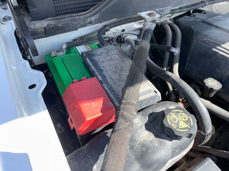 2015-chevrolet-1500-image-10