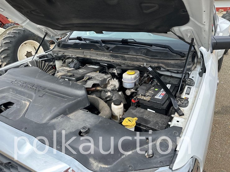 2022-dodge-3500-image-25