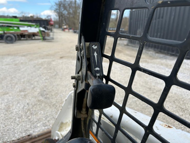 bobcat-t550-image-22