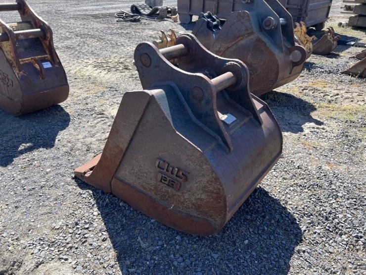 cws-36"-dig-bucket-w/cutting-edge-image-3