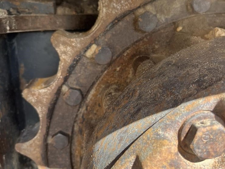 2018-komatsu-pc210-lc-11-image-30