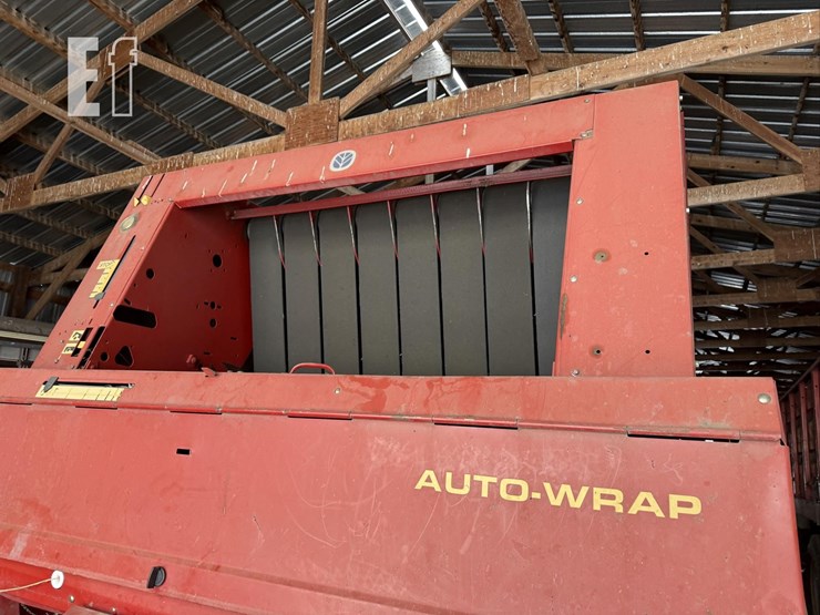 new-holland-664-image-10