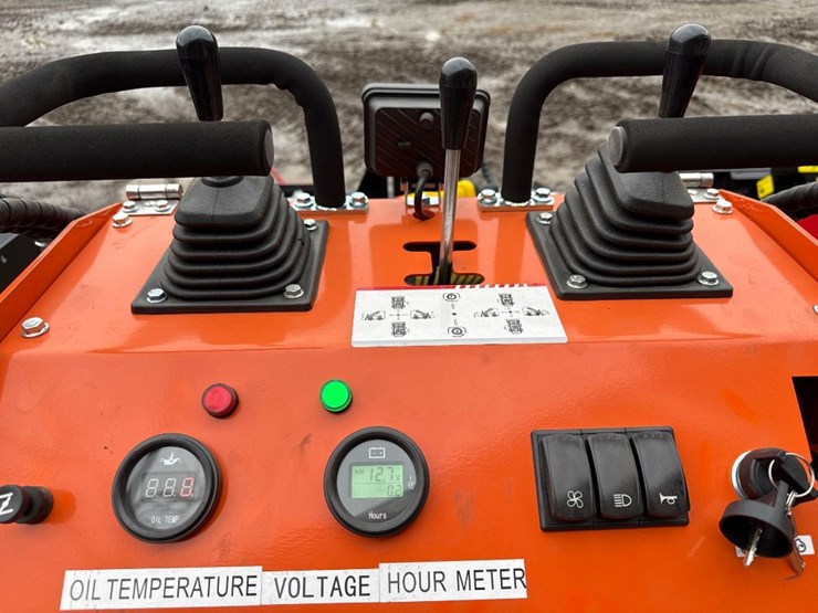 new-sdlool-co-stand-on-mini-skidloader-model-sl36c-image-6