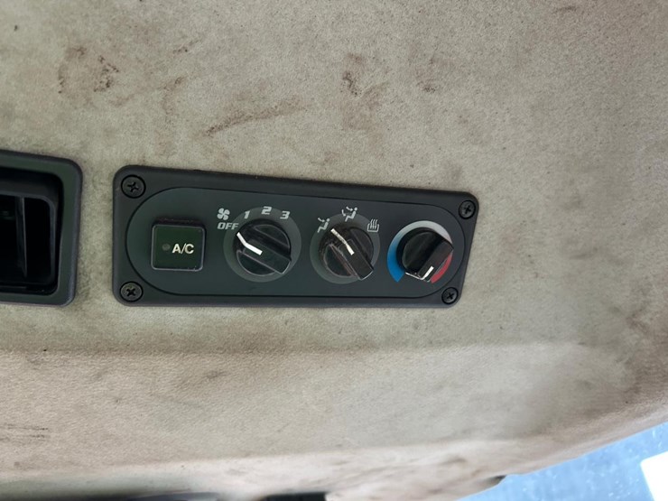 kubota-m105s-image-27