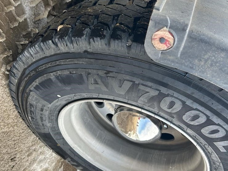 2012-peterbilt-386-image-52