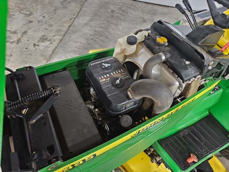 john-deere-445-image-14