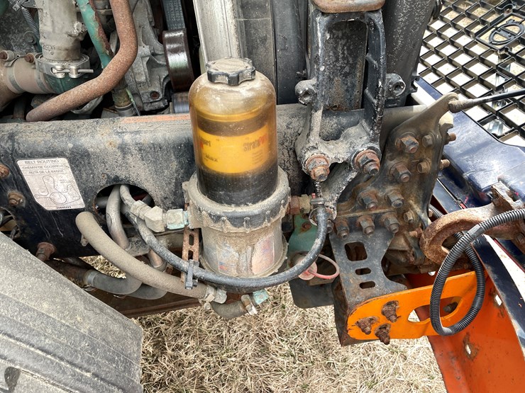 #117-•-2009-volvo-day-cab-semi-tractor-(has-wi-title)-image-59