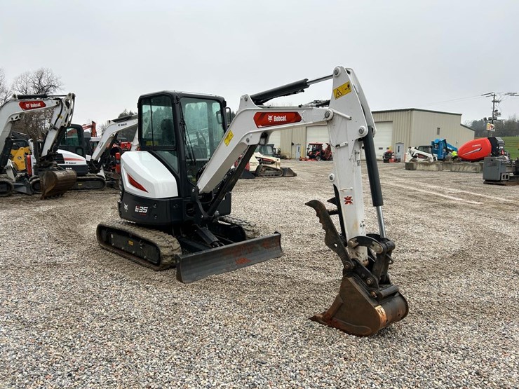 2026-bobcat-e35-image-6