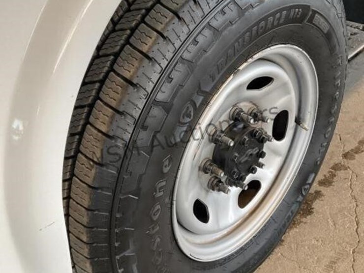 2017-ford-f250-image-8