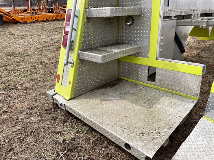 #10718-•-one-side-of-fire-truck-box-image-6