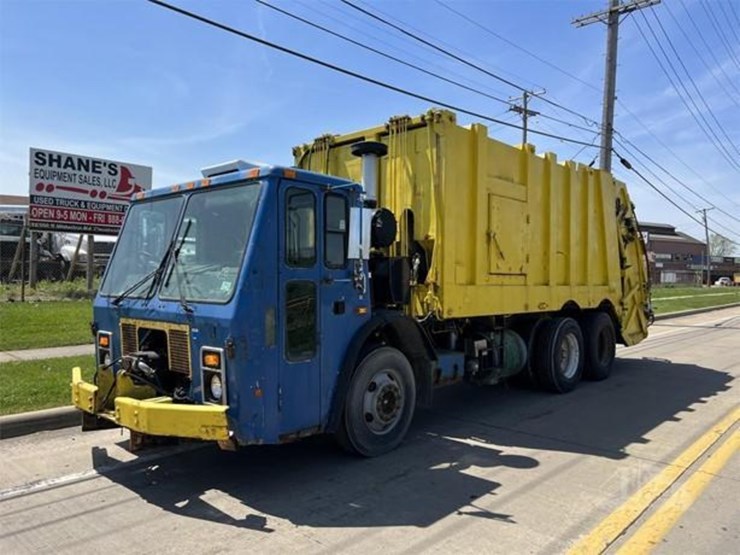 2009-mack-leu613-image-10