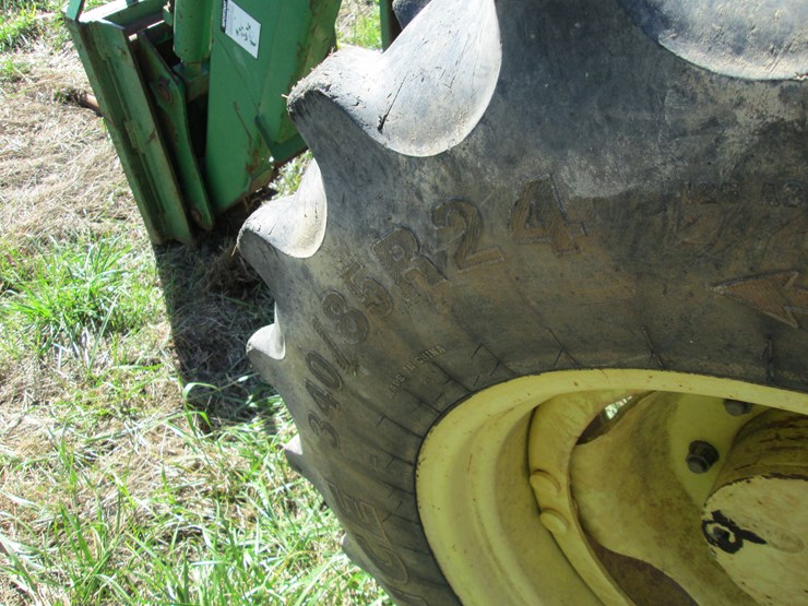 john-deere-6215-image-19