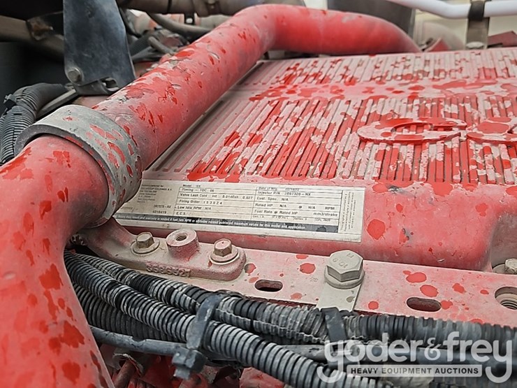 2014-peterbilt-579-image-29