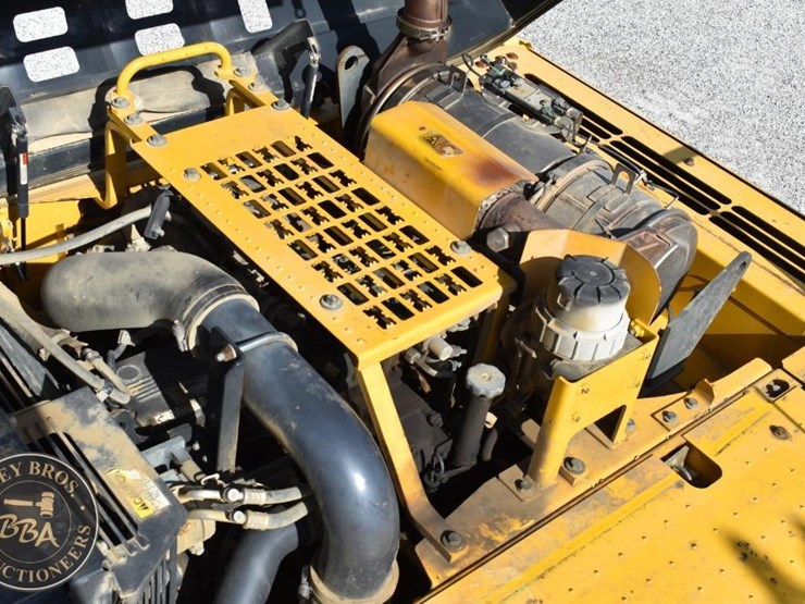 2013-komatsu-pc360-lc-10-image-49