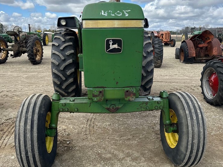 john-deere-4230-image-2