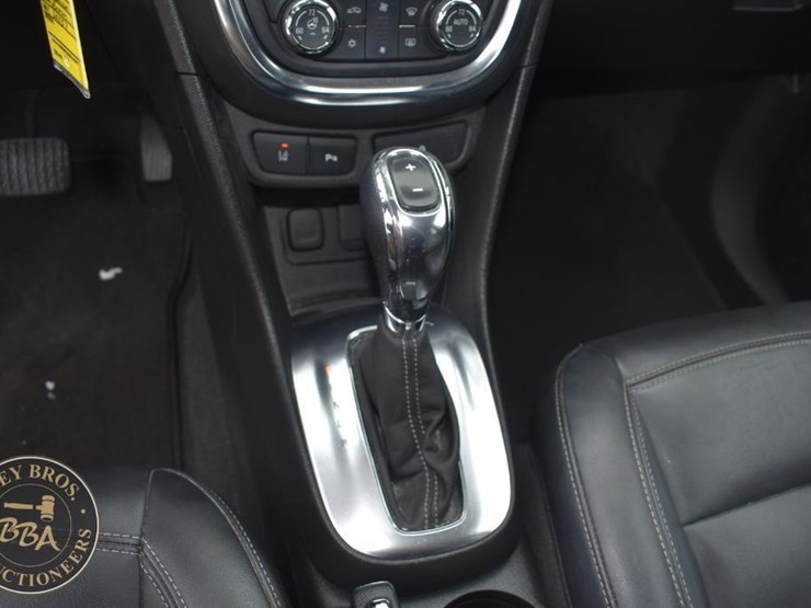 2014-buick-encore-image-40