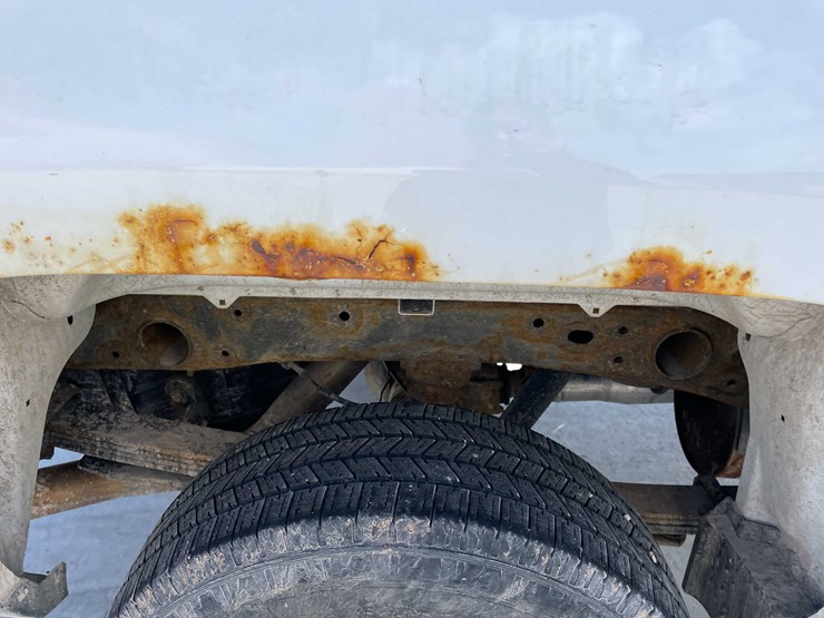 2015-chevrolet-1500-image-47