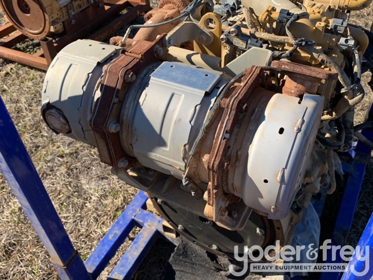 caterpillar-246d-image-8