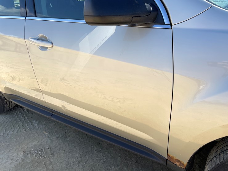 2013-chevrolet-equinox-image-17