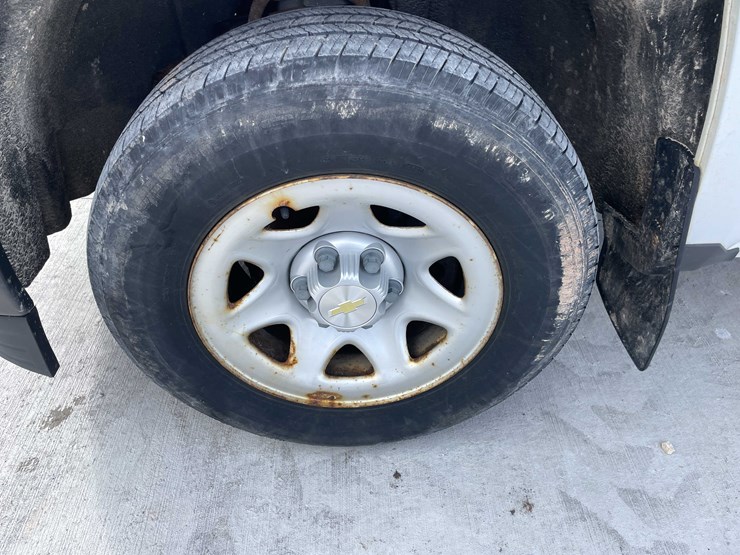 2015-chevrolet-1500-image-19