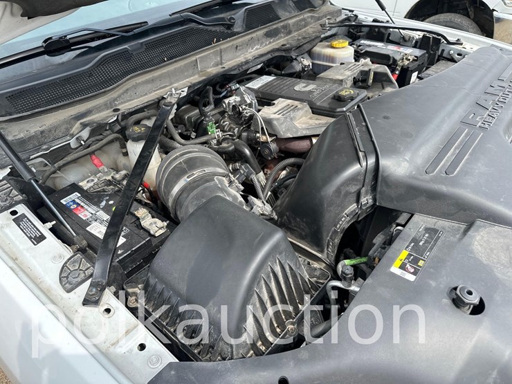 2022-dodge-3500-image-26