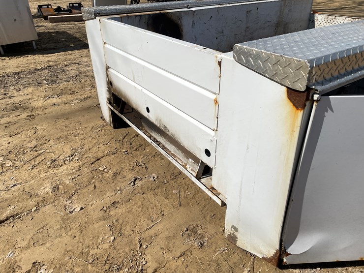 #3969-•-utility-truck-bed-image-25