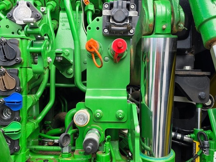 2021-john-deere-6230r-image-30