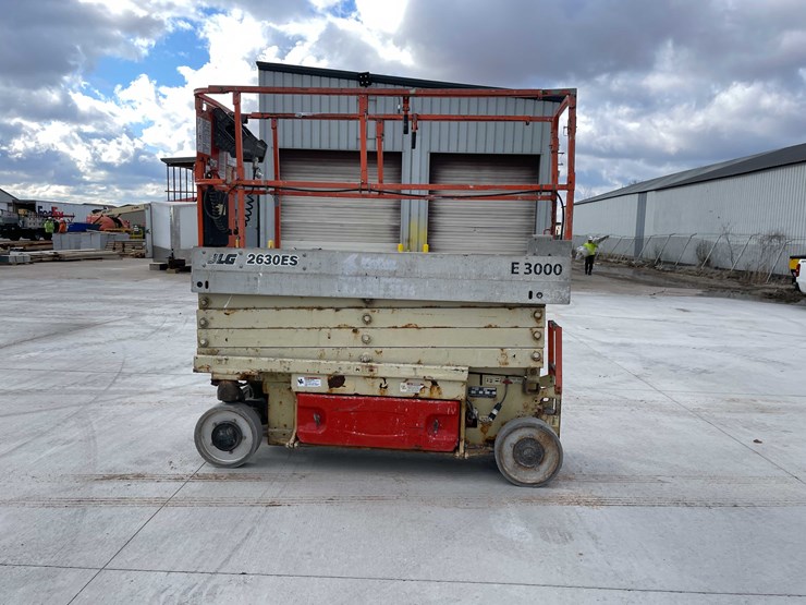 2008-jlg-2630es-image-4